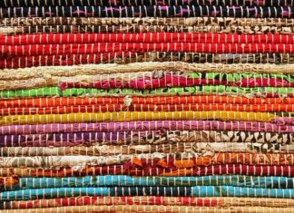 Jak wyczyścić dywaniki w aucie? Jak wyczyścić dywaniki w aucie?