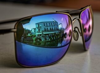 Co daje przyciemniane szyby?