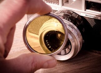 Czy filtr oleju dokręcać kluczem?