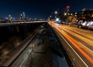 Czemu motor gaśnie po odpaleniu?