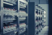 Jak Quad ładuje akumulator? Jak Quad ładuje akumulator?