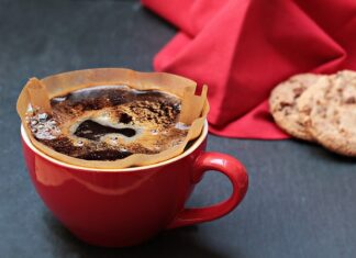 Czy szyby samochodowe mają filtr UV?